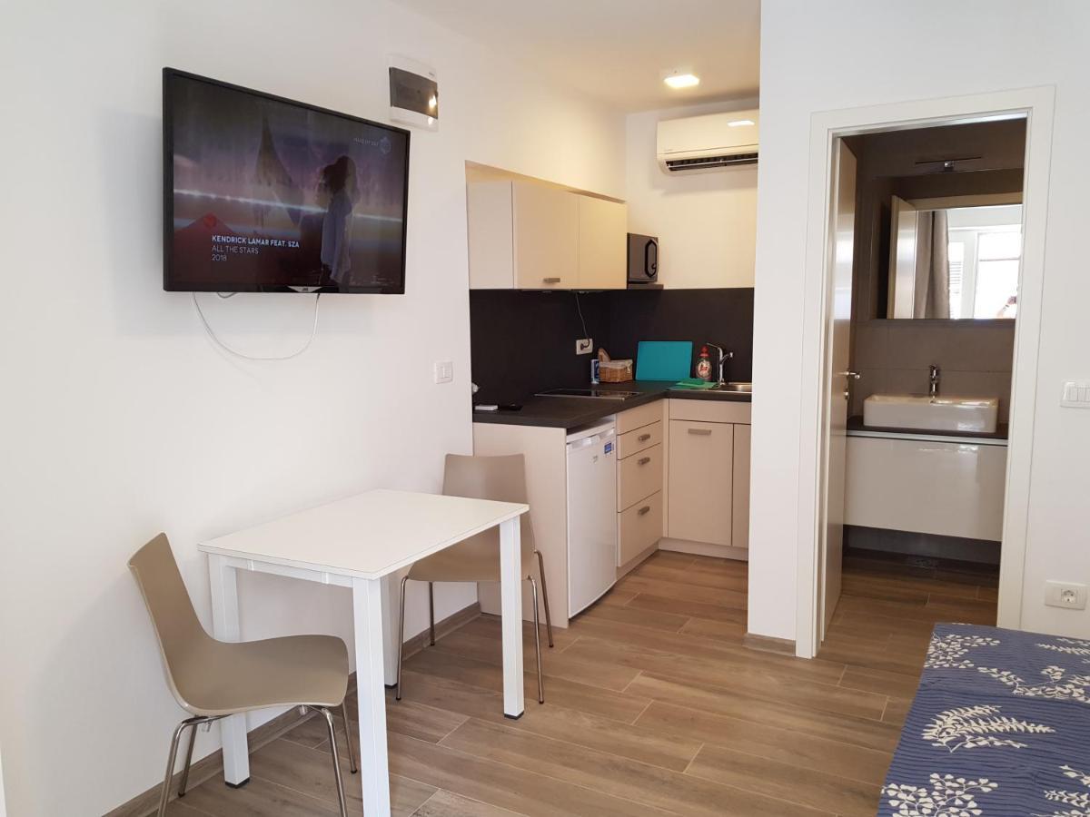 Beachfront Studio Palma Umag Exterior foto