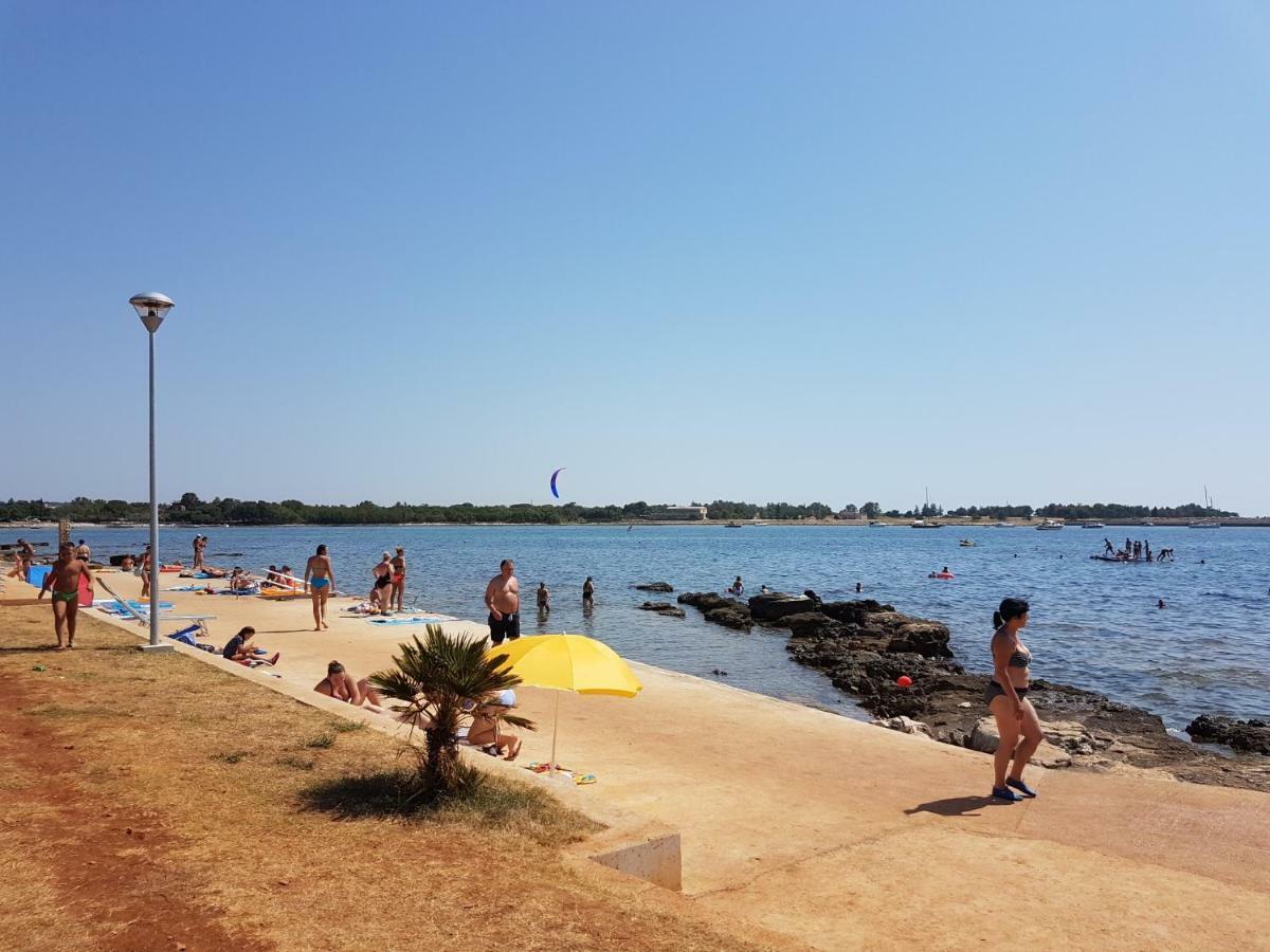 Beachfront Studio Palma Umag Exterior foto